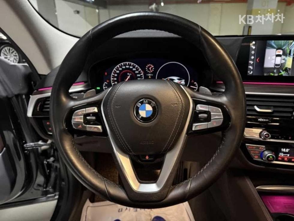 BMW Gran Turismo6 Series 640i xDrive Luxury Line - 11