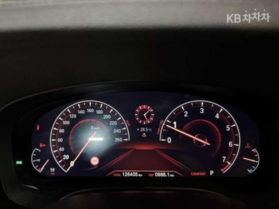 BMW Gran Turismo6 Series 640i xDrive Luxury Line - 12