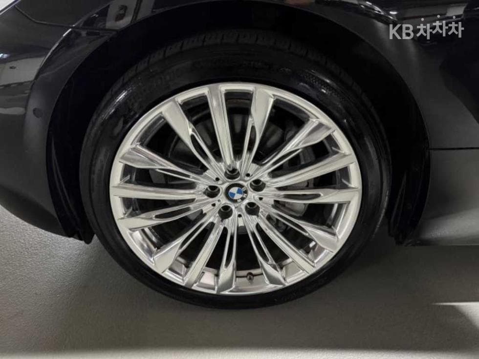 BMW Gran Turismo6 Series 640i xDrive Luxury Line - 19