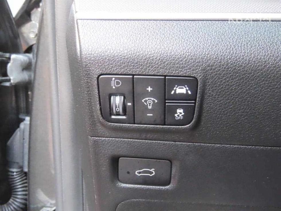 Kia K5 3rd Gen1.6 Gasoline Turbo Prestige - 15