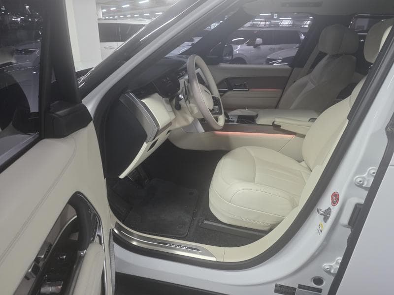 Land Rover The New (фейслифт) Range Rover(L460)P550e Autobiography SWB - 5