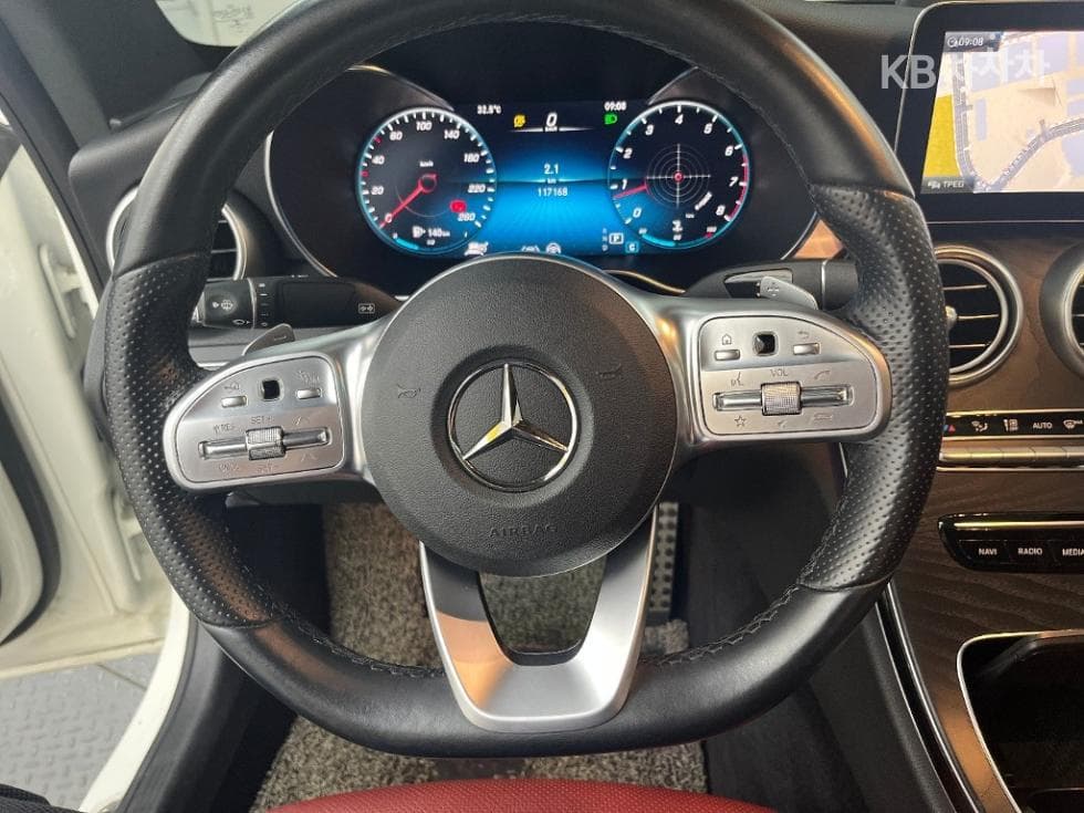 Mercedes-Benz The New (фейслифт) C-КласC200 Coupe - 9