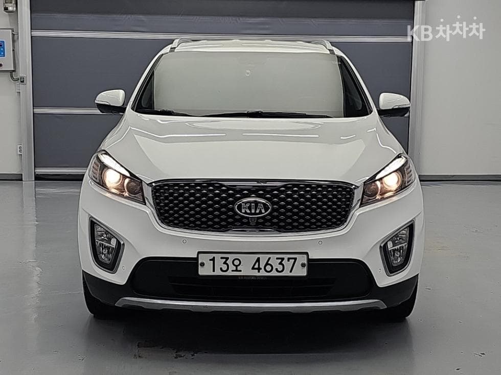 Киа All NewSorentoДизел 2.0 2WD Noblesse - 2