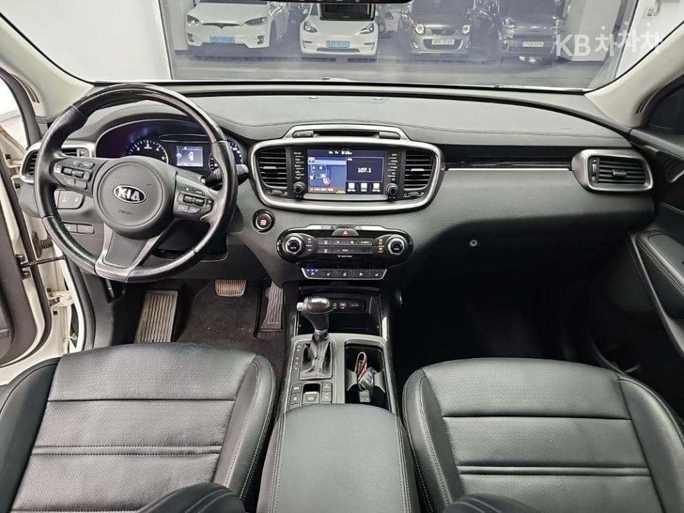Киа All NewSorentoДизел 2.0 2WD Noblesse - 7