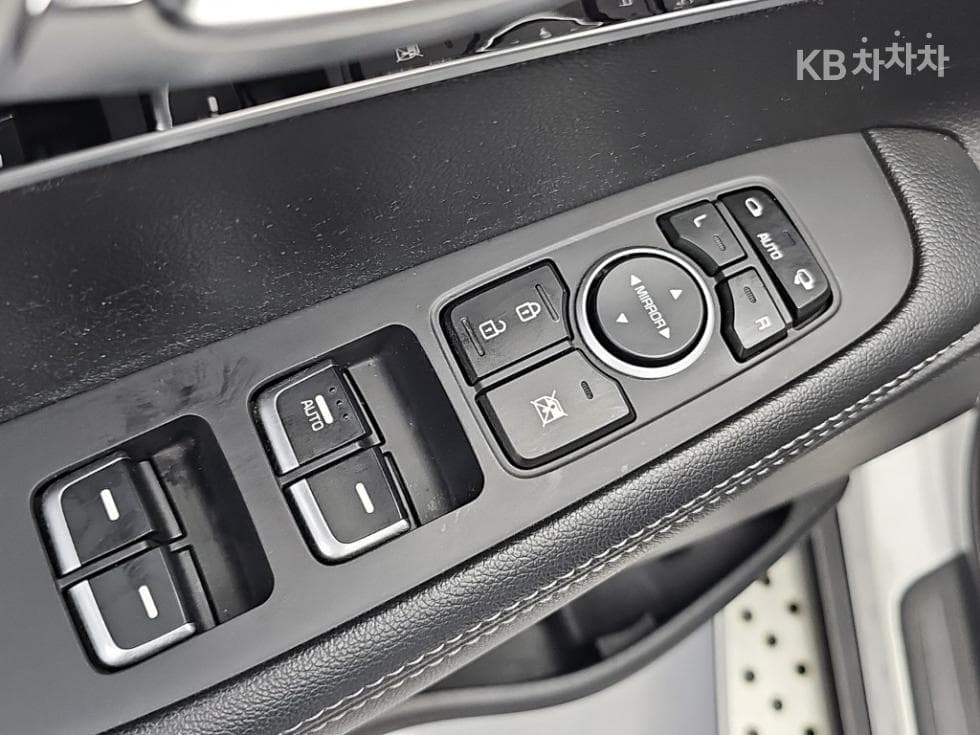 Киа All NewSorentoДизел 2.0 2WD Noblesse - 19