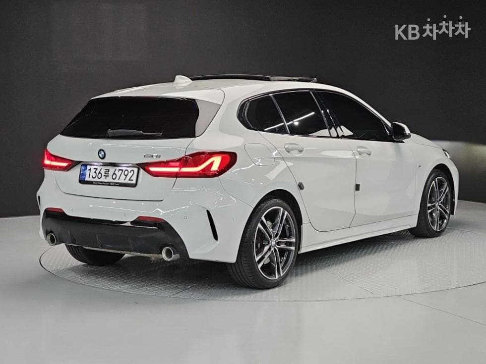 BMW 1시리즈 (F40)120i M Sport - 4