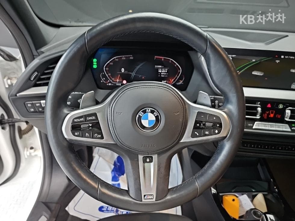 BMW 1시리즈 (F40)120i M Sport - 9