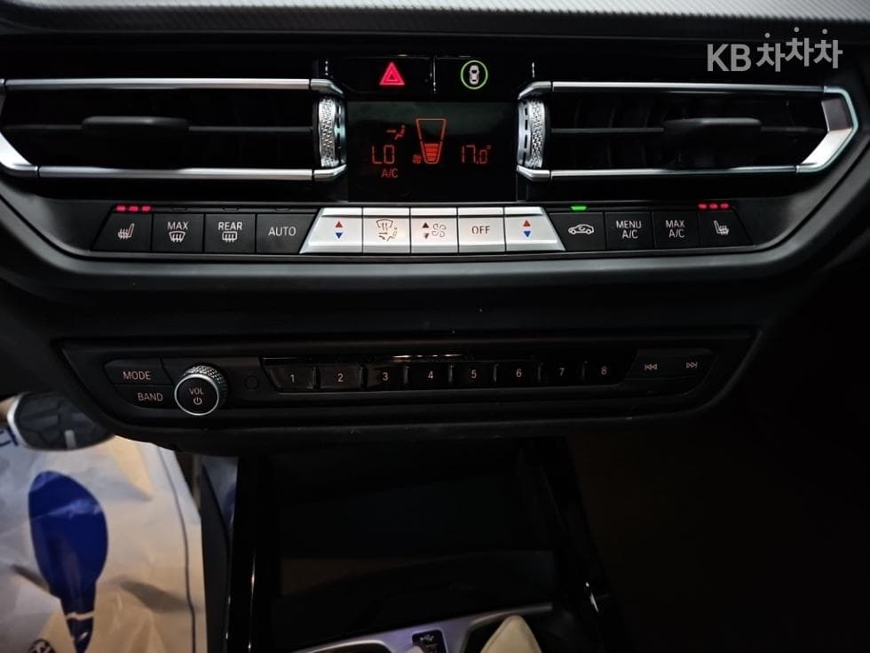 BMW 1시리즈 (F40)120i M Sport - 10