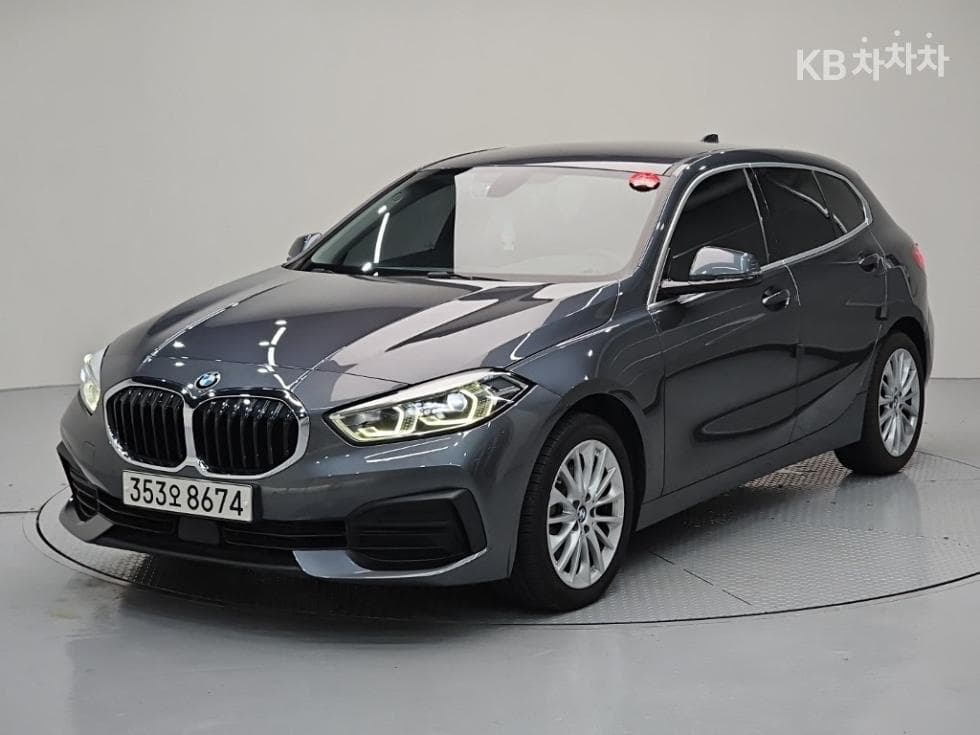BMW 1시리즈 (F40) 118d Joy First Edition - Image 1