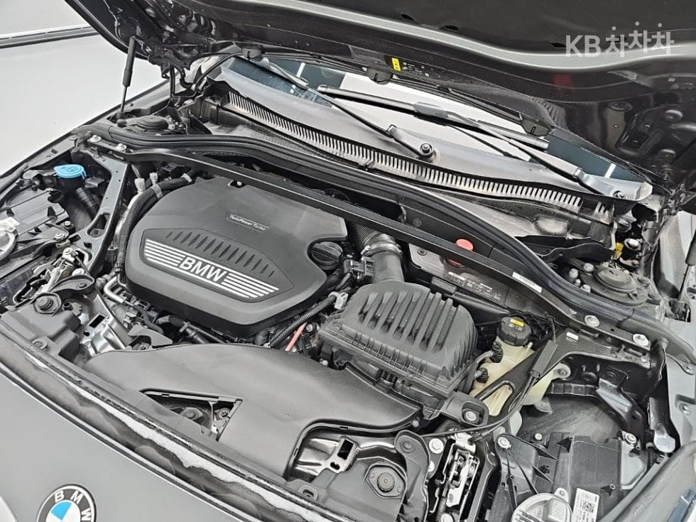 BMW 1시리즈 (F40)118d Joy First Edition - 5