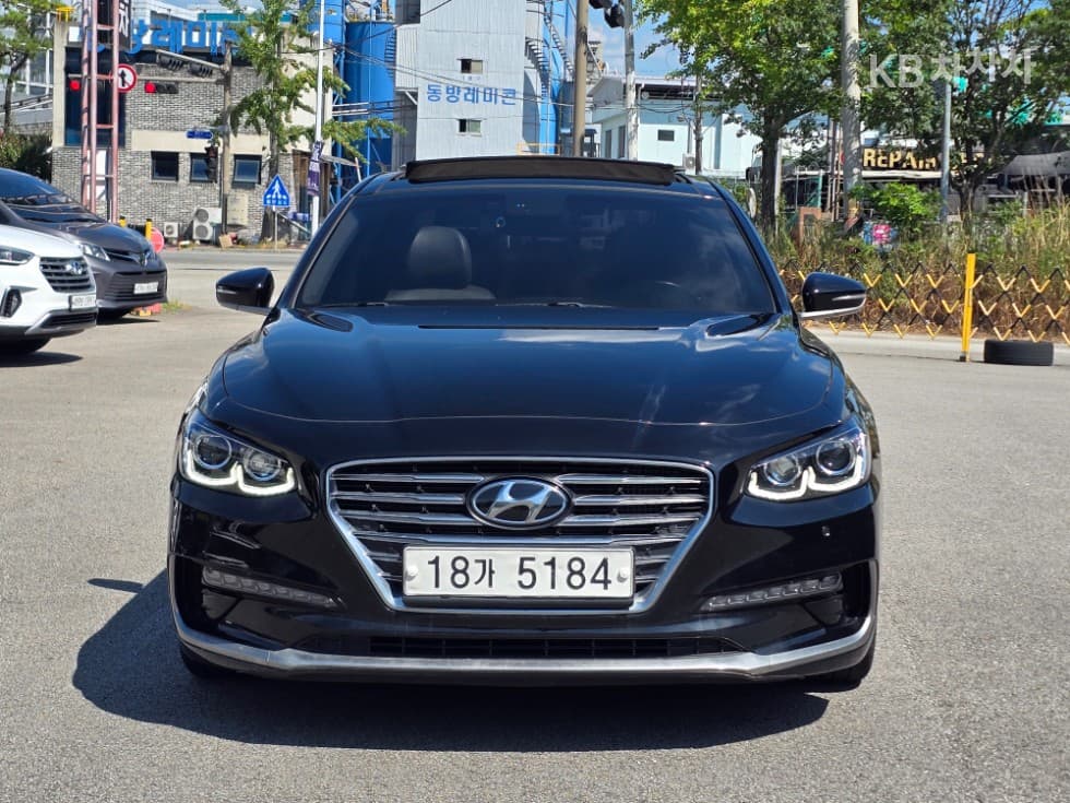 Хюндай Grandeur (Azera)IGДизел 2.2 Premium Специал (специален признак/издание) - 3