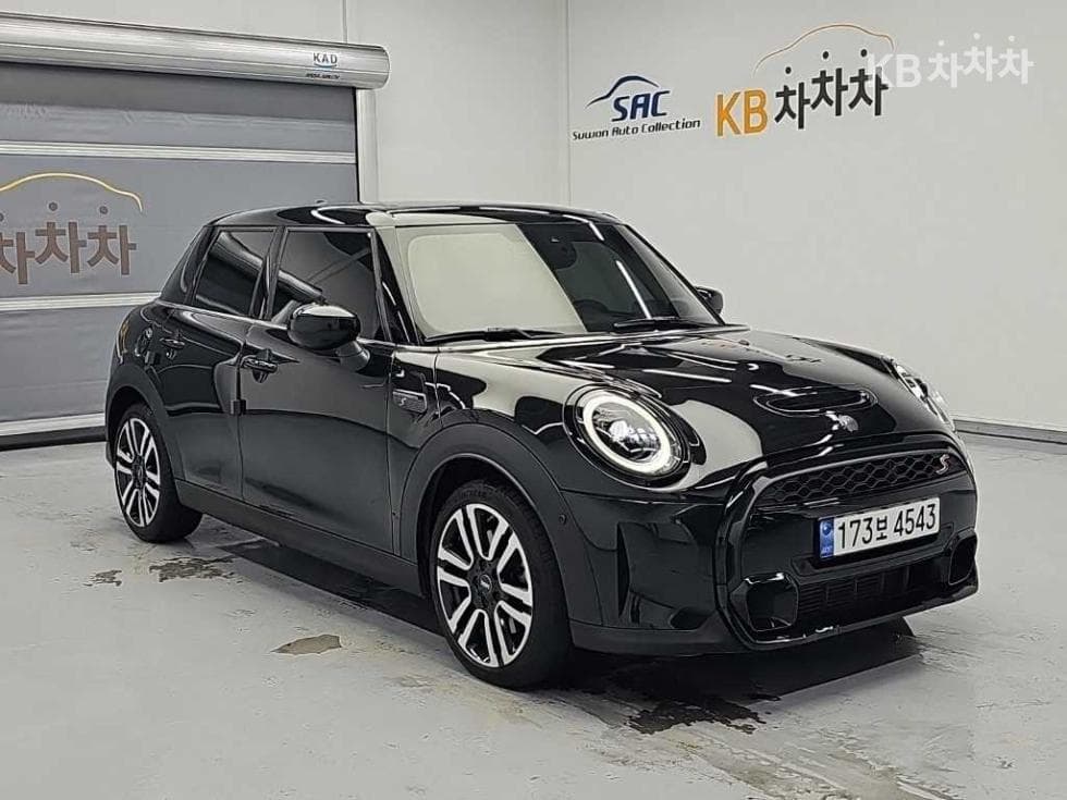 Мини Cooper 5-вратиS 2.0 Classic Стандартен - 4