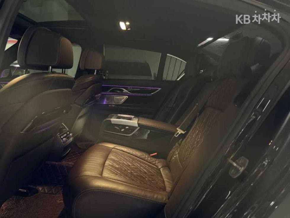 BMW 7시리즈 (G11)730d xDrive M Sport - 9