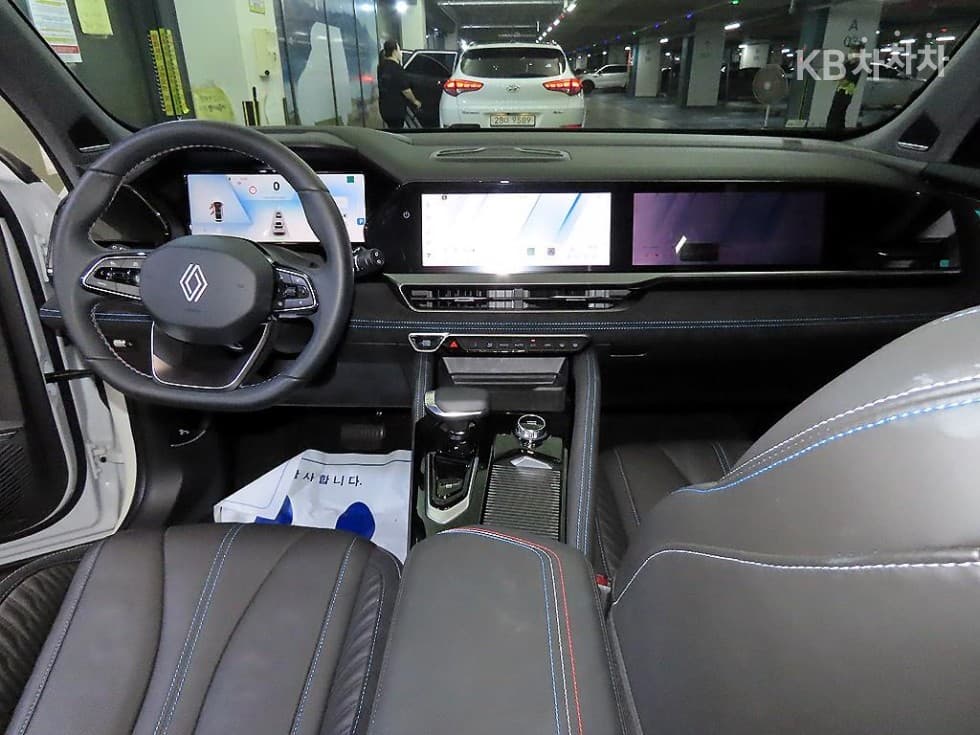 Renault Korea 그랑 콜레오스E-Tech Hybrid 에스프리 알핀 - 10