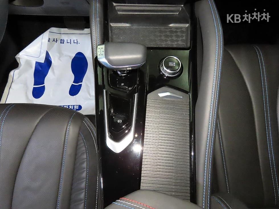 Renault Korea 그랑 콜레오스E-Tech Hybrid 에스프리 알핀 - 12