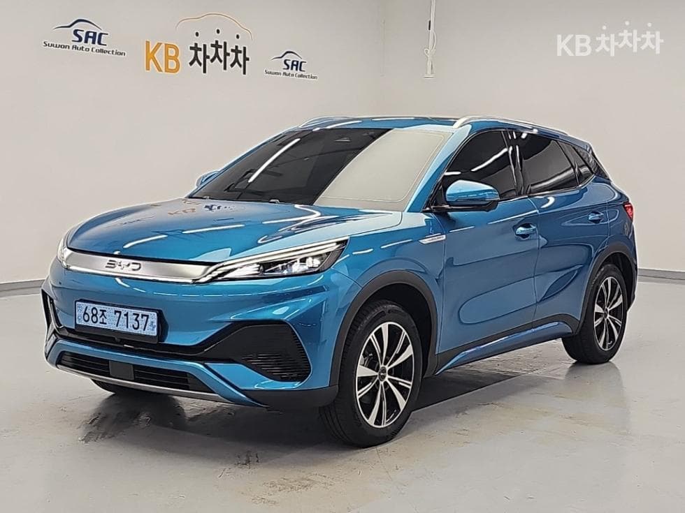BYD 아토3 Plus Стандартен - Image 1
