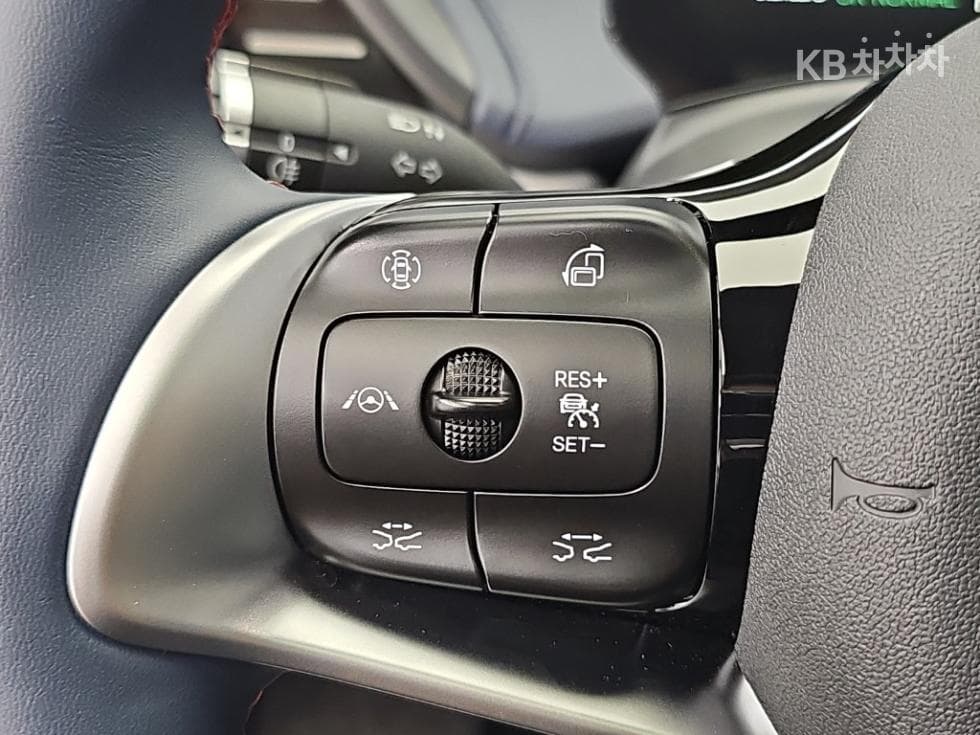 BYD 아토3Plus Стандартен - 17