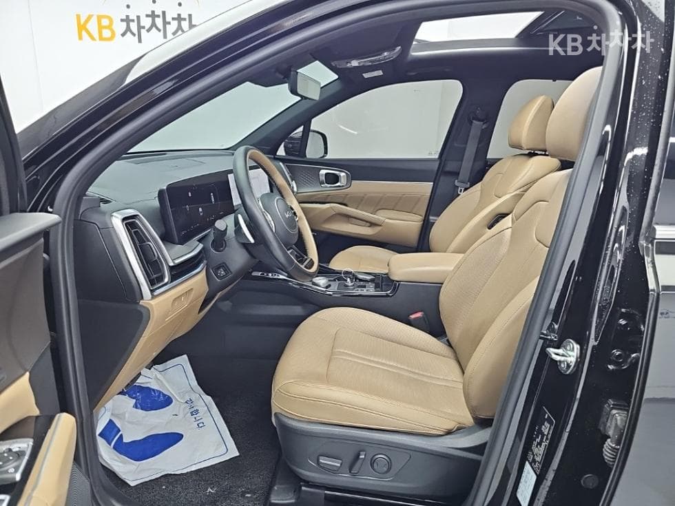Киа The New (фейслифт) Sorento Хибрид MQ41.6T HEV 2WD Signature - 11