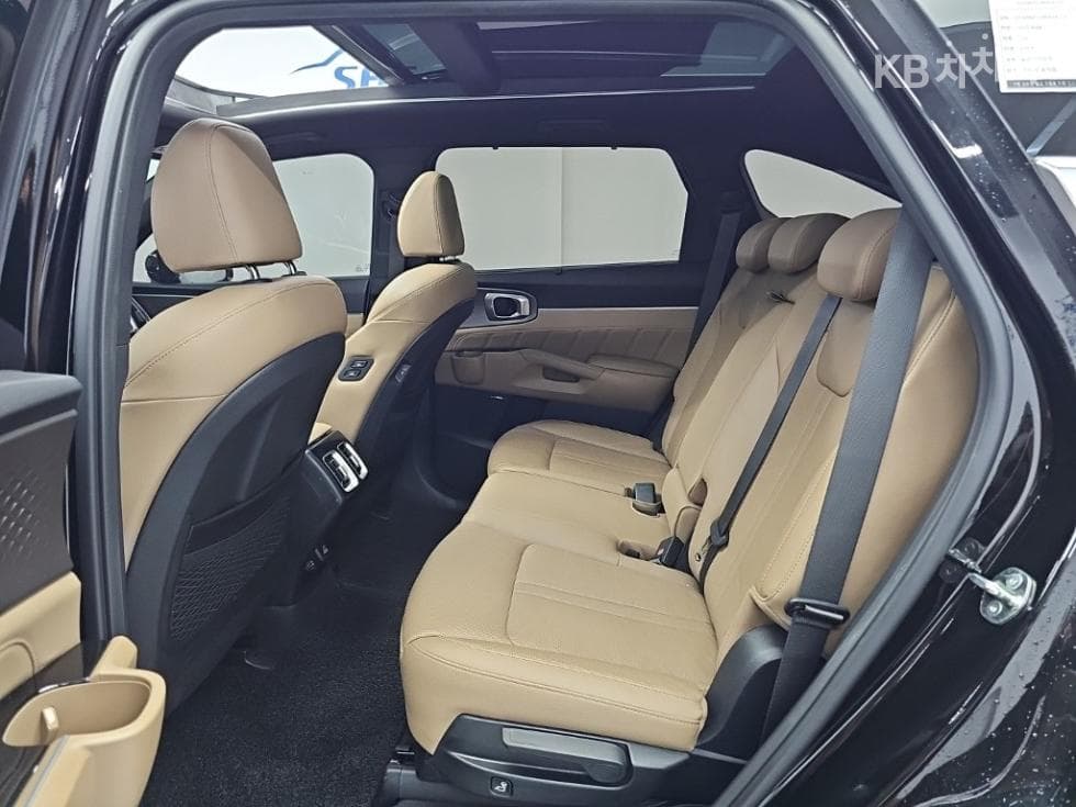 Киа The New (фейслифт) Sorento Хибрид MQ41.6T HEV 2WD Signature - 12