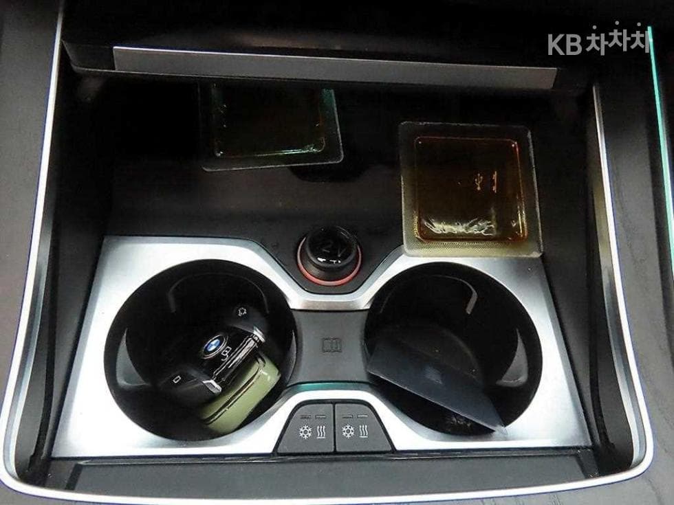 BMW X7(G07)xDrive 40i 디자Местен퓨어 Ексел런스 7-местен (Лимузин) - 12