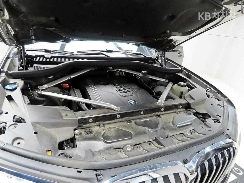 BMW X7(G07)xDrive 40i 디자Местен퓨어 Ексел런스 7-местен (Лимузин) - 19
