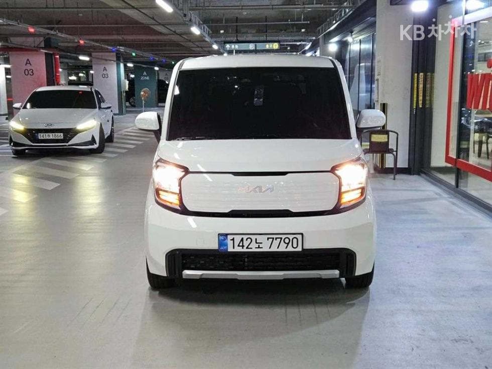 Киа The New (фейслифт) Киа Рей (ван) 1.0 Бензин Тренди - Image 1