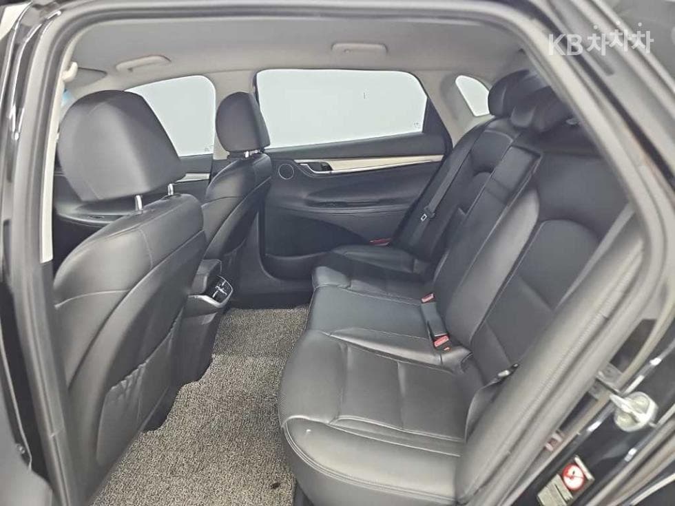 Hyundai The New (facelift) Grandeur (Azera)LPi 3.0 Premium 초이스 - 12