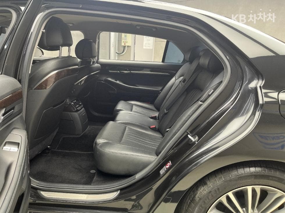 Дженезис EQ9003.8 GDI AWD Лукс - 6