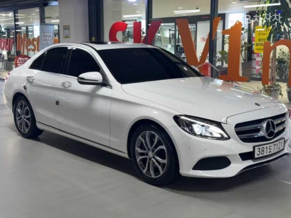 Mercedes-Benz The New (facelift) C-ClassC220d Avantgarde W205 - 2