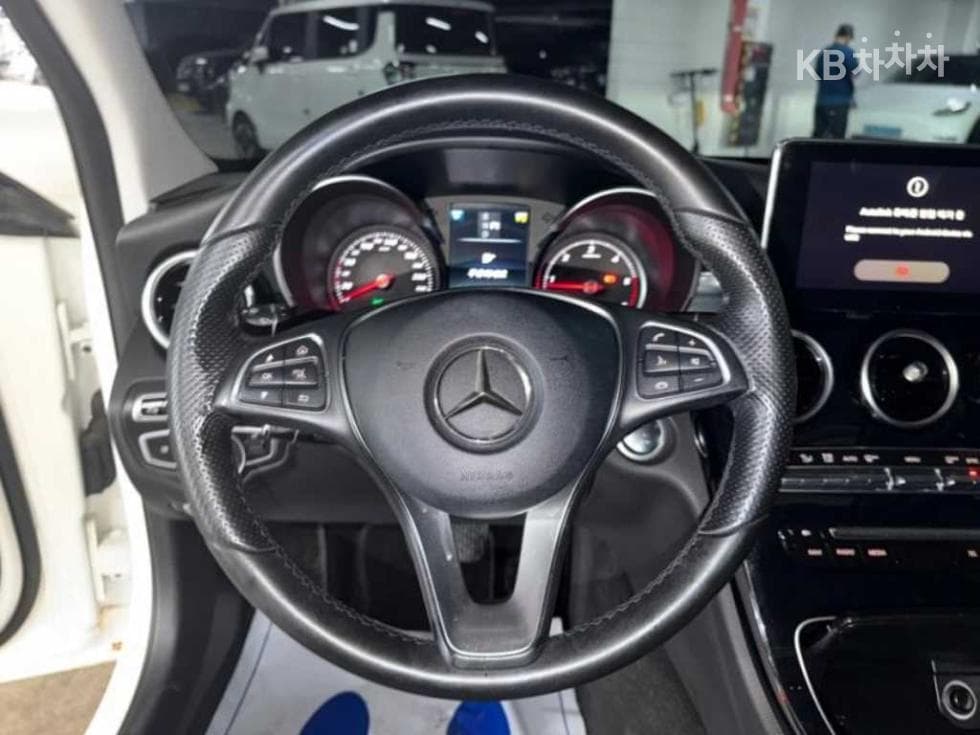Mercedes-Benz The New (facelift) C-ClassC220d Avantgarde W205 - 8
