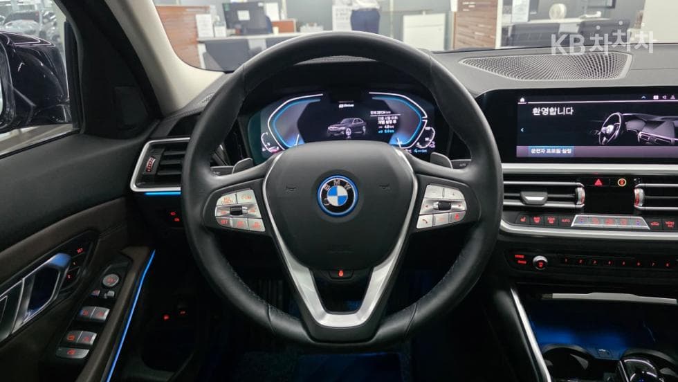 BMW 3 Серия (G20)320e Luxury - 15