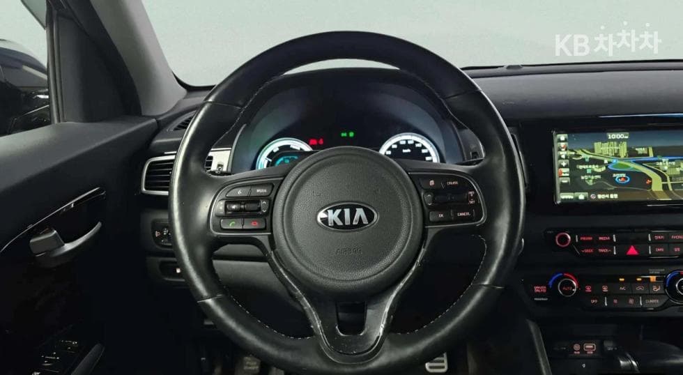 Киа Ниро1.6 PHEV Престиж - 11