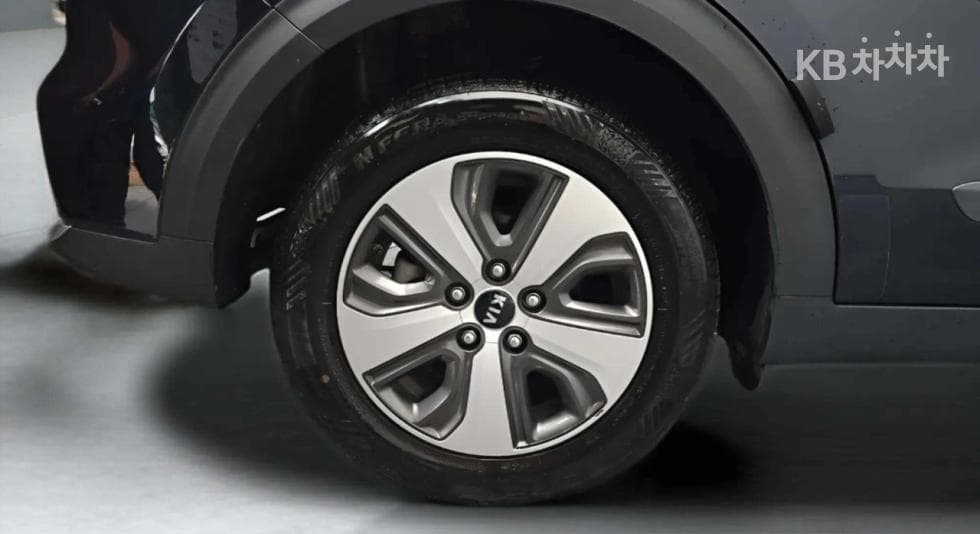 Киа Ниро1.6 PHEV Престиж - 26