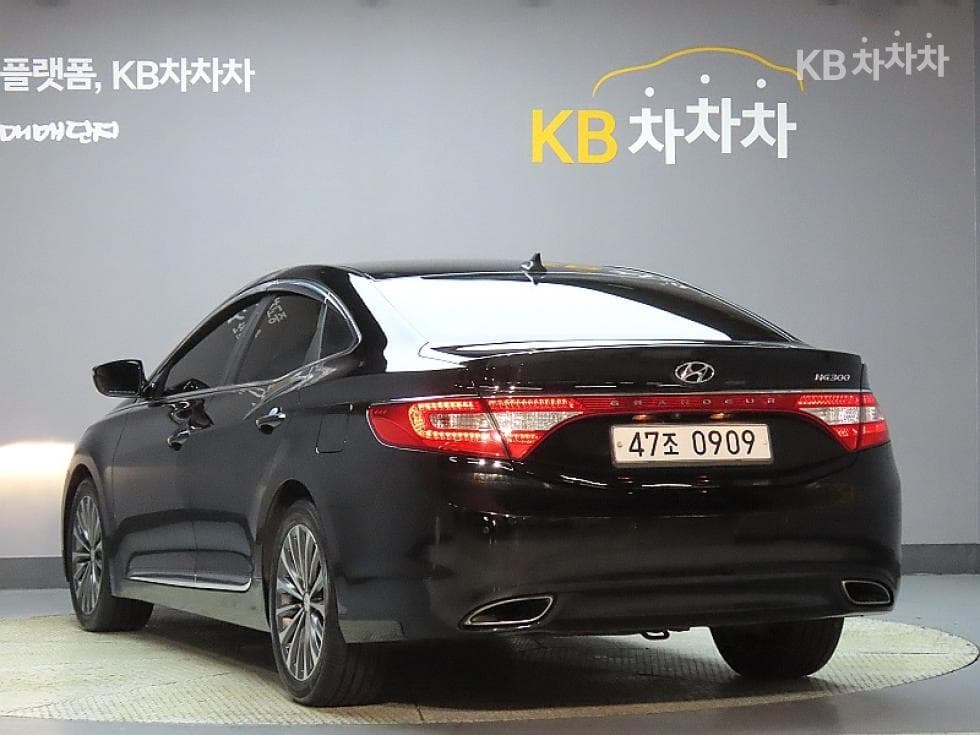 Hyundai Grandeur (Azera)HGHG300 Exclusive - 4