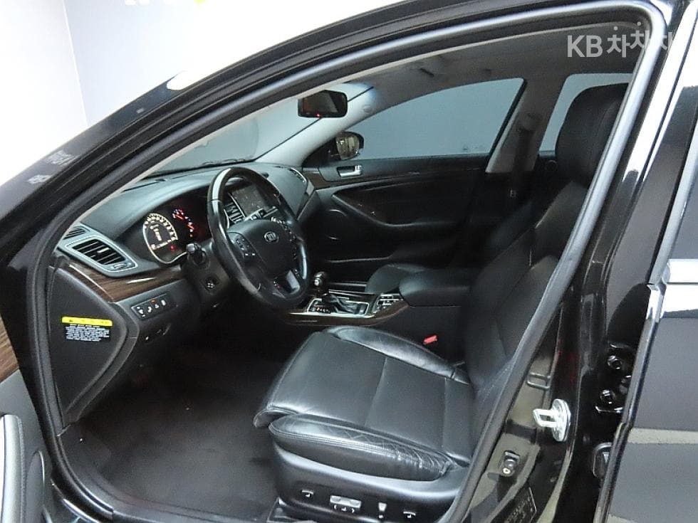 Kia The New (facelift) K73.0 GDI Prestige - 10