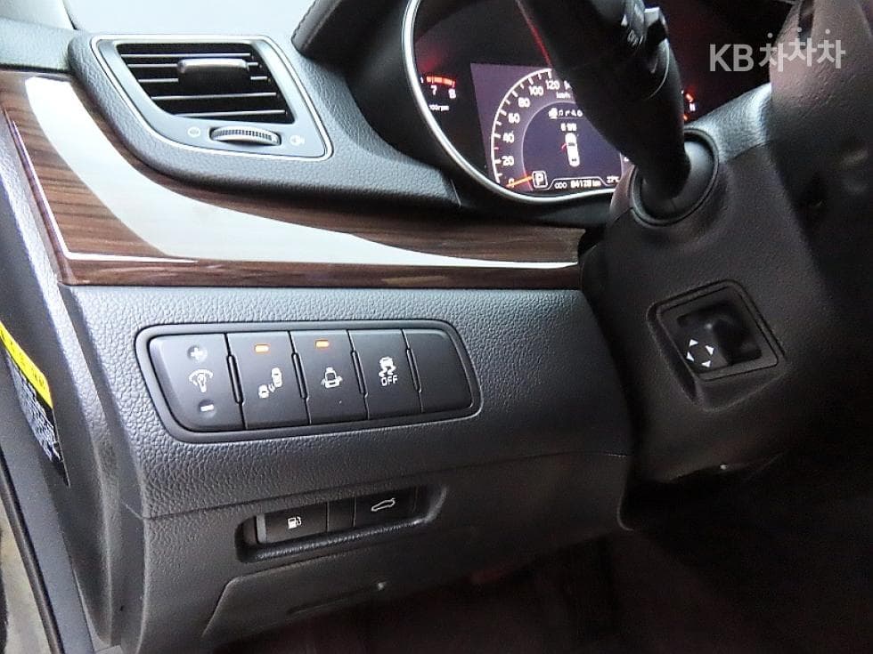 Kia The New (facelift) K73.0 GDI Prestige - 12