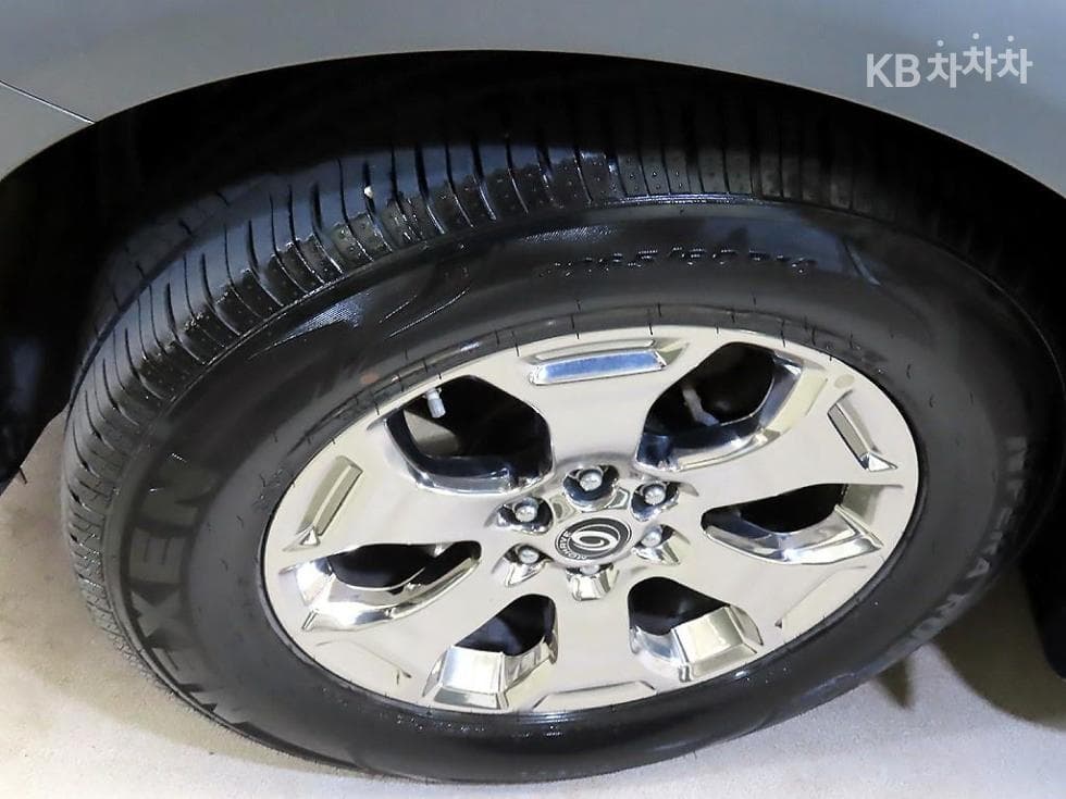 Киа The New (фейслифт) Mohave4x4 President 5-местен - 19