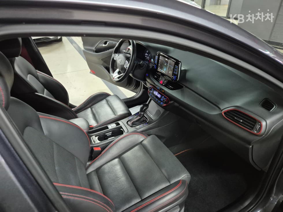 Хюндай i30 (PD)1.6 Турбо 스포츠 Premium - 7