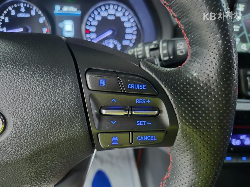 Хюндай i30 (PD)1.6 Турбо 스포츠 Premium - 14
