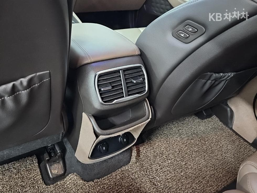 Хюндай Санта Фе TMДизел 2.0 2WD Престиж - 13