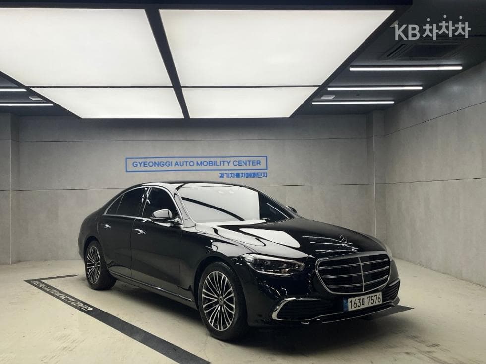 Mercedes-Benz Нов S-Клас S350 d W222 (13년~) - Image 1