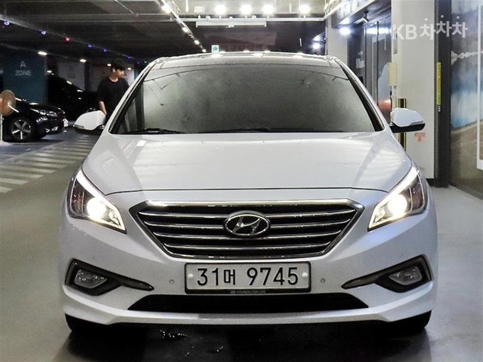 Хюндай Соната LF2.4 Exclusive - 2