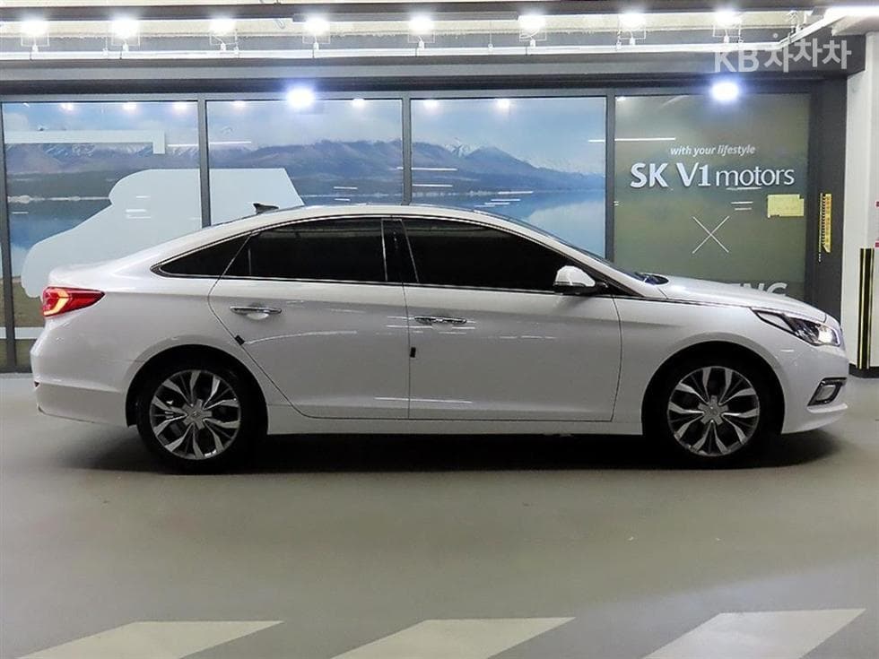 Хюндай Соната LF2.4 Exclusive - 3