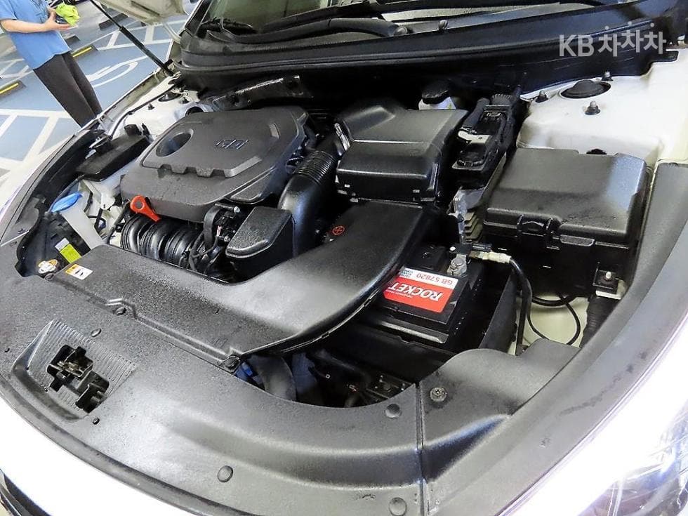 Хюндай Соната LF2.4 Exclusive - 19