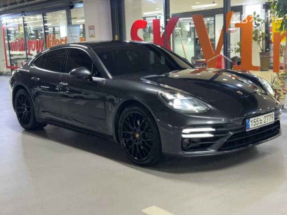 Porsche 파나메라 (971)2.9 4S Стандартен - 2