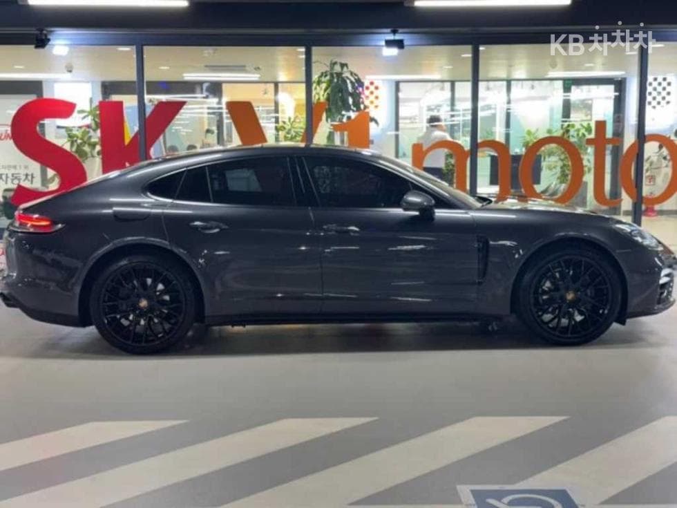 Porsche 파나메라 (971)2.9 4S Стандартен - 3
