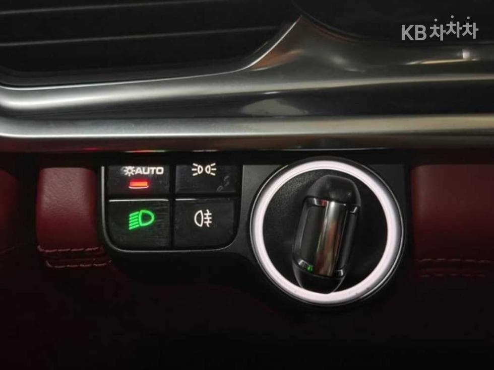Porsche 파나메라 (971)2.9 4S Стандартен - 12