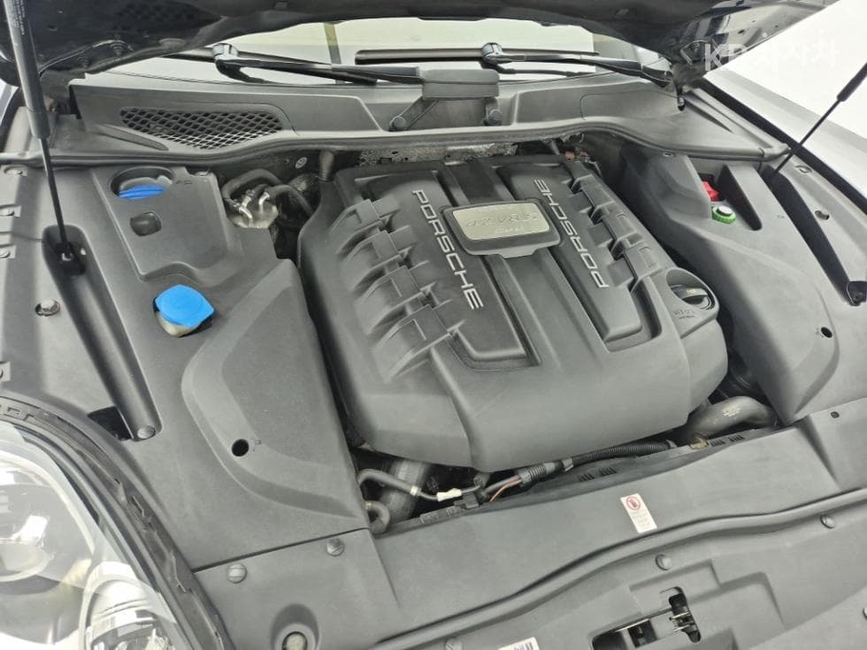 Porsche Нов Cayenne(958)4.2 S Дизел 958 - 6
