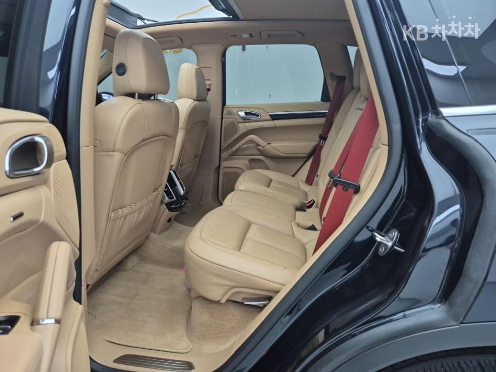 Porsche Нов Cayenne(958)4.2 S Дизел 958 - 12
