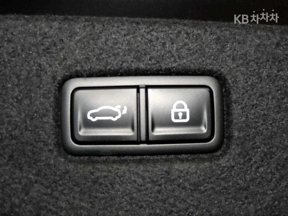 Киа The New (фейслифт) K8 Хибрид1.6 Турбо HEV 시그니쳐 - 16